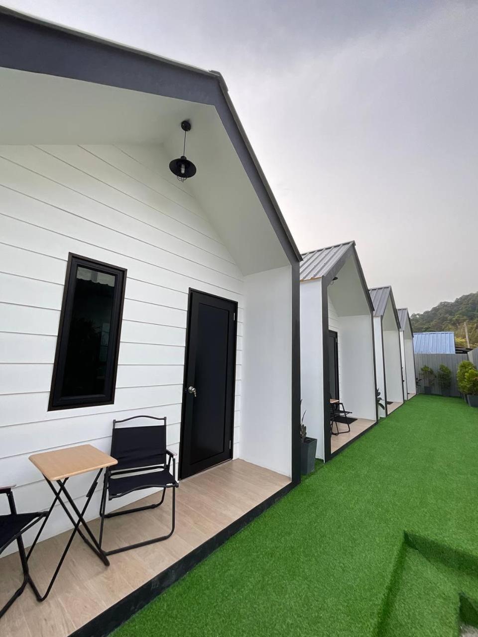 The Sky Inn Kuantan Exterior foto